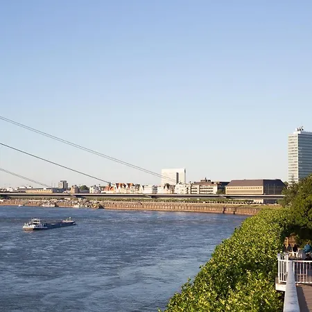 Medienhafen *